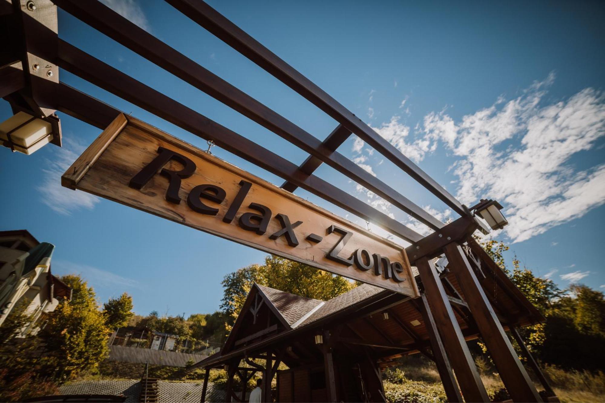 Hotel Relax Sovata Esterno foto